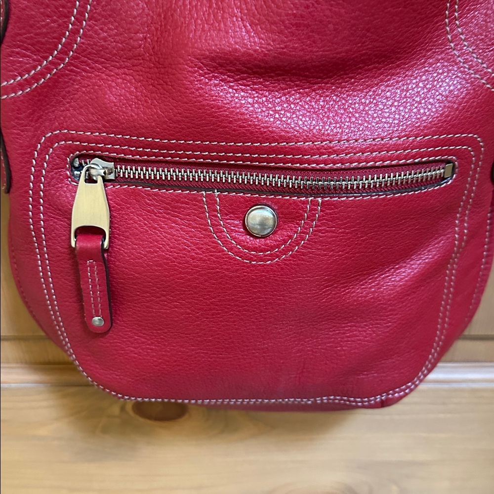 B. Makowsky  Red Leather Crossbody Bag - Picture 2 of 15